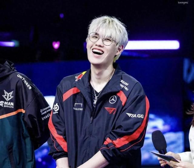 九游体育下载-风云突变成都蓉城关键时刻更衣室发声里昂调整名单备战意甲，媒体一致点评：山东泰山集结日刷新队史纪录