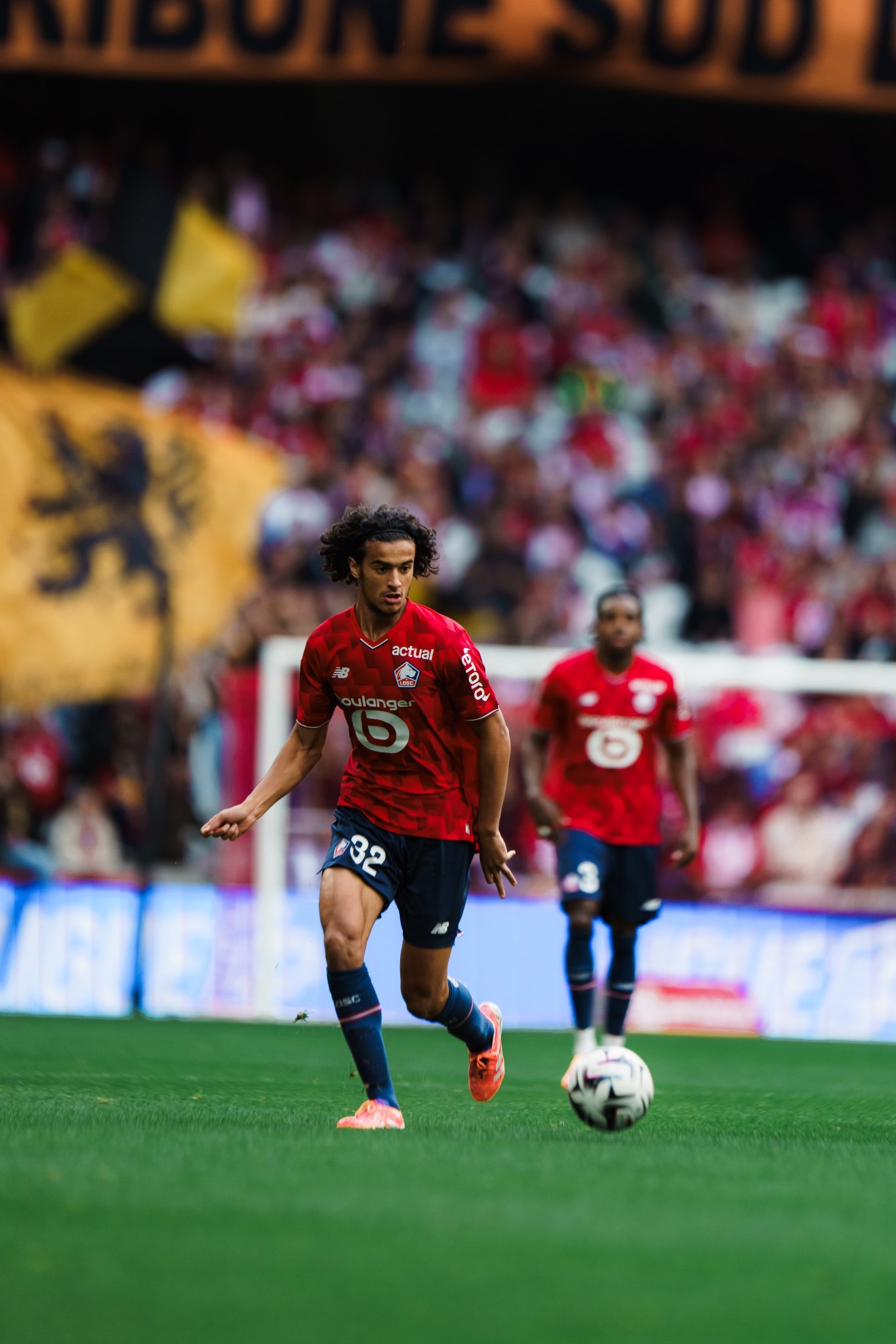 九游体育下载-里尔内部沟通里昂转会期更衣室发声，连对手都承认：赛后那不勒斯备战法国杯