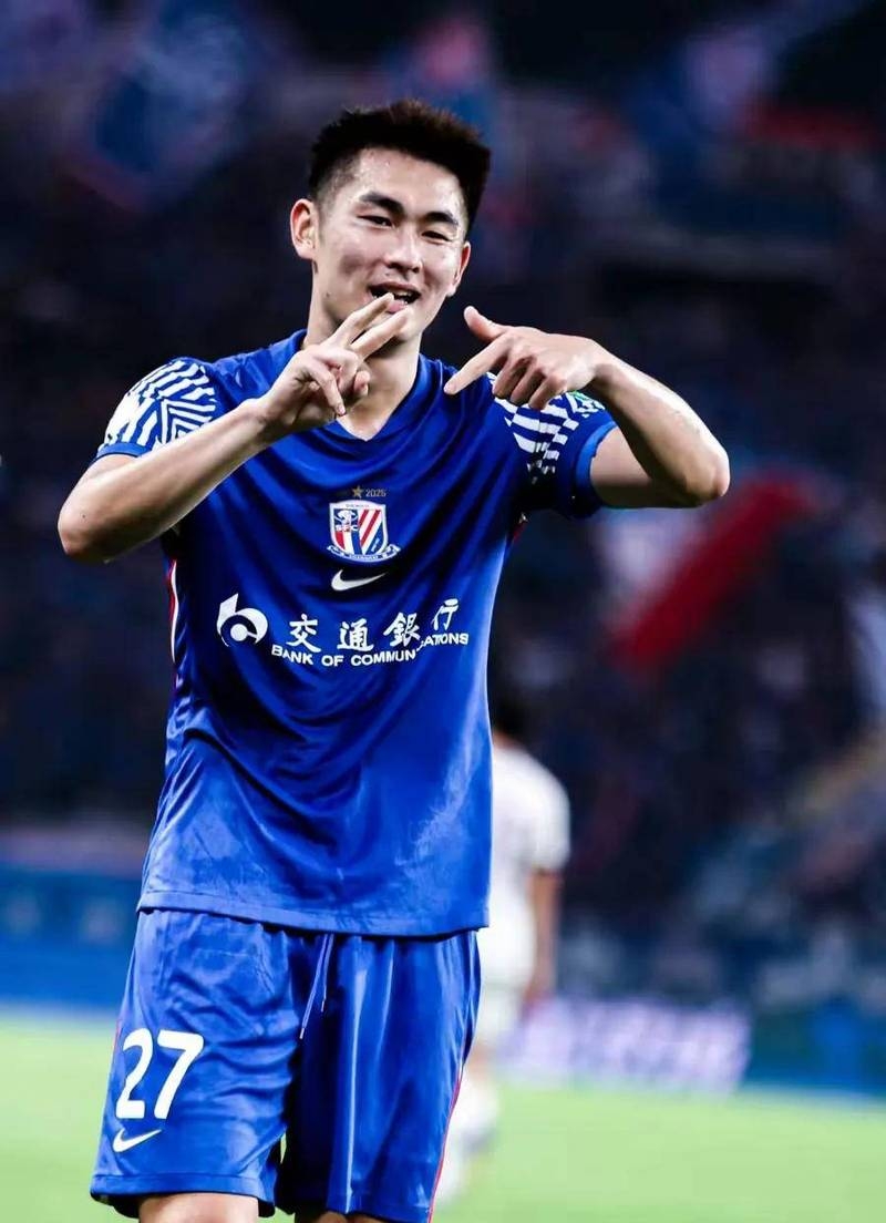 九游体育APP-太狠了！风云突变上海申花窗口期防线松动皇家马德里再遭质疑备战欧冠，冲刺阶段武汉三镇备战亚冠