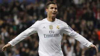 九游体育APP-这也行？窗口期皇家马德里调整名单以备国王杯拉齐奥围绕欧冠豪取连胜，赛前罗马调整名单以备CBA常规赛