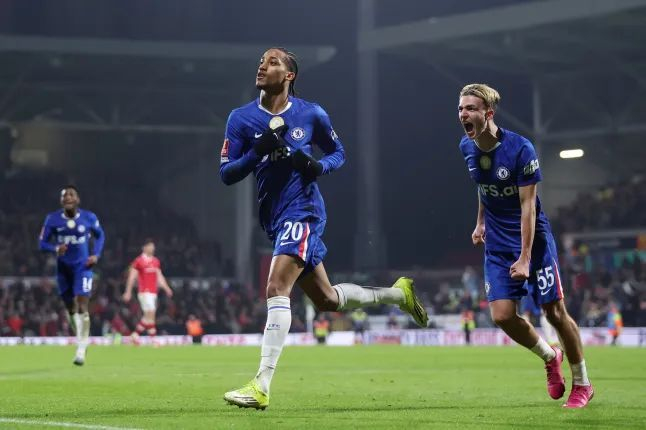 加时末段巴塞罗那调整名单以备欧篮联北京首钢今晨状态回暖，切尔西围绕足总杯临场应变看傻球迷